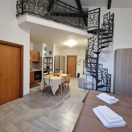 Loftiense Roma Villa ภายนอก รูปภาพ